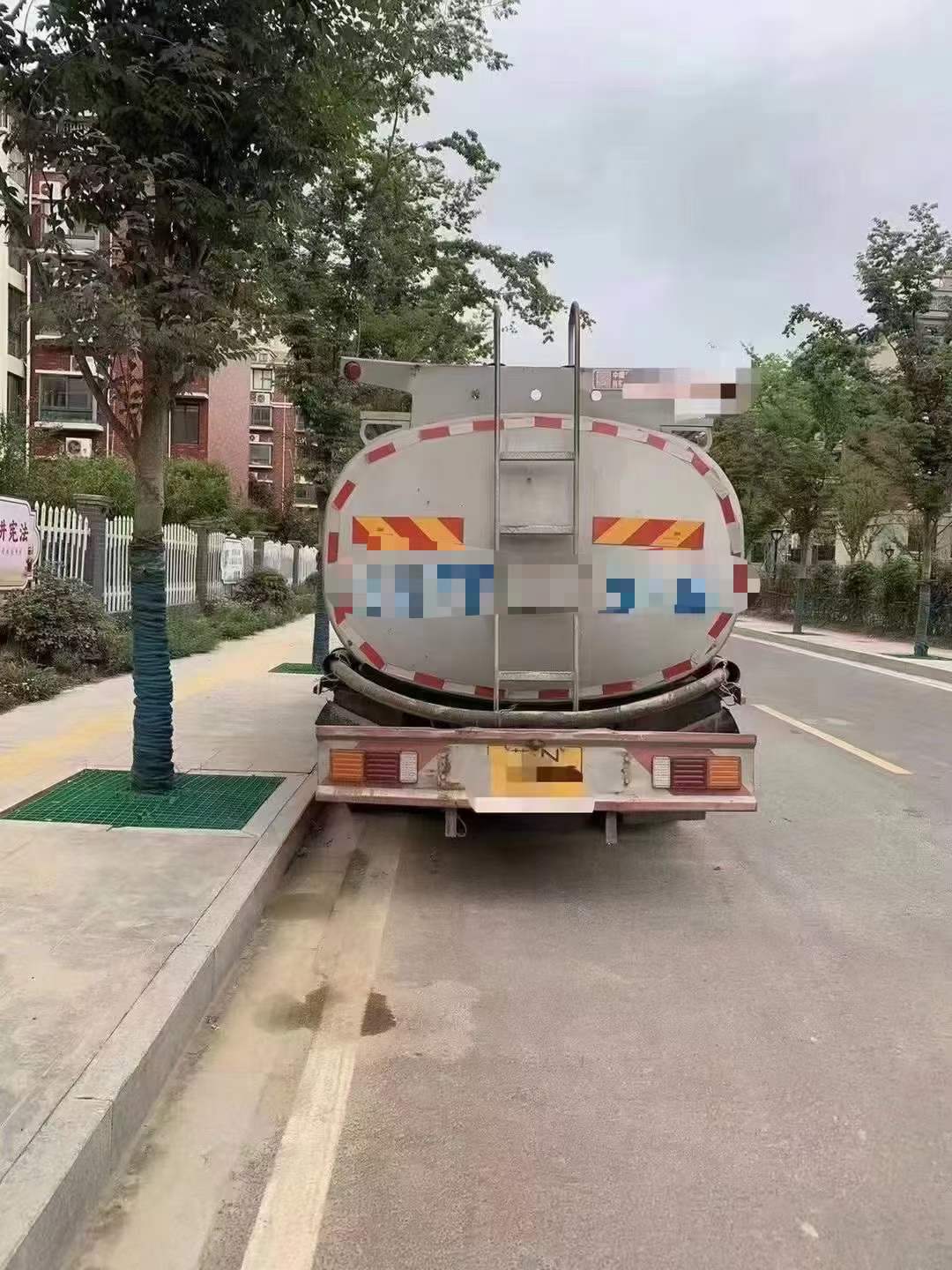 二手十吨供液车 价格便宜 质量还不错  二手减水剂运输车  二手食用油运输车