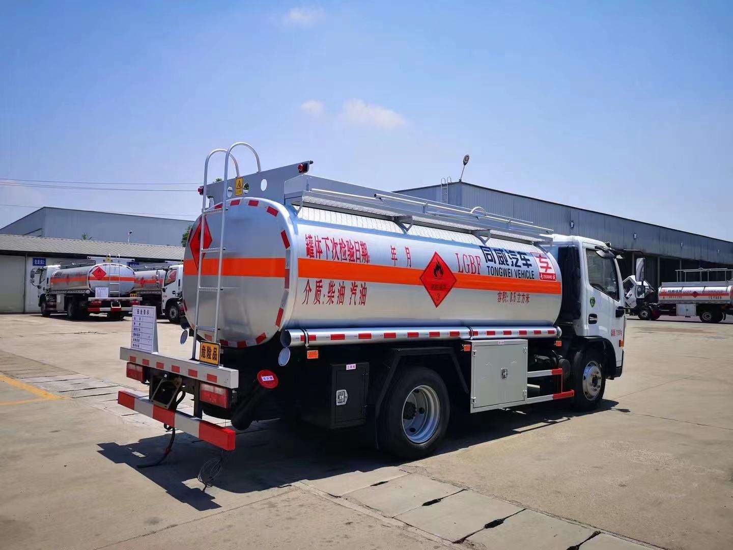五吨油罐车 五吨运油车 五吨加油车 楚胜制造 品牌车