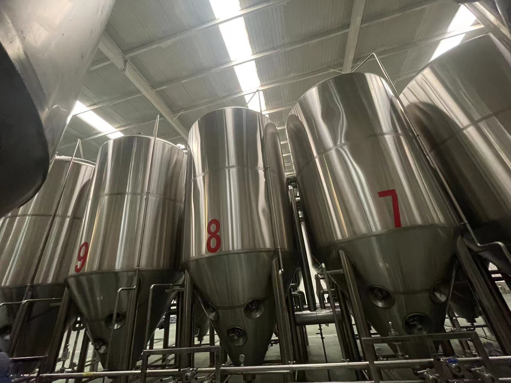 黑龙江啤酒厂年产50万吨大型自动化啤酒设备厂家  啤酒厂啤酒设备  大型啤酒设备厂家