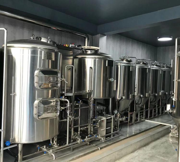 黑龙江啤酒设备供应厂家生产精酿啤酒需要哪些设备  生啤酒需要哪些设备