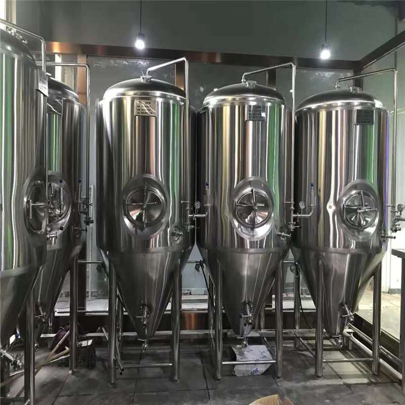 生产酿造啤酒的设备有哪些日产5吨啤酒设备厂家