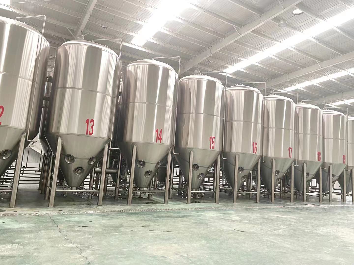 黑龙江大型啤酒厂酿酒设备日产3吨自动化啤酒设备  日产3吨啤酒设备  黑龙江啤酒厂啤酒设备