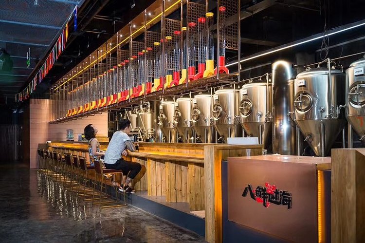 酿啤酒的设备哪个厂家好整套精酿啤酒设备价格  整套啤酒设备价格  酿啤酒的设备厂家  啤酒设备哪个厂家好