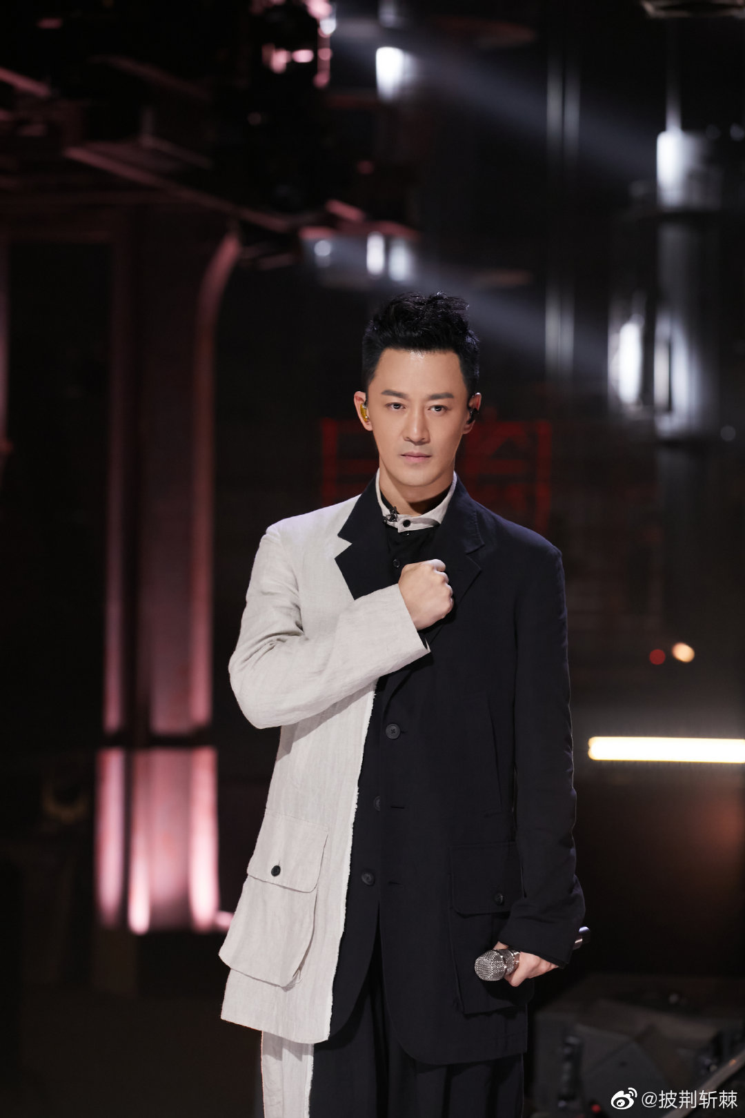 《披荆斩棘2》正在热播中 林峯代言商演均可合作  明星翻包  明星代言  明星商务