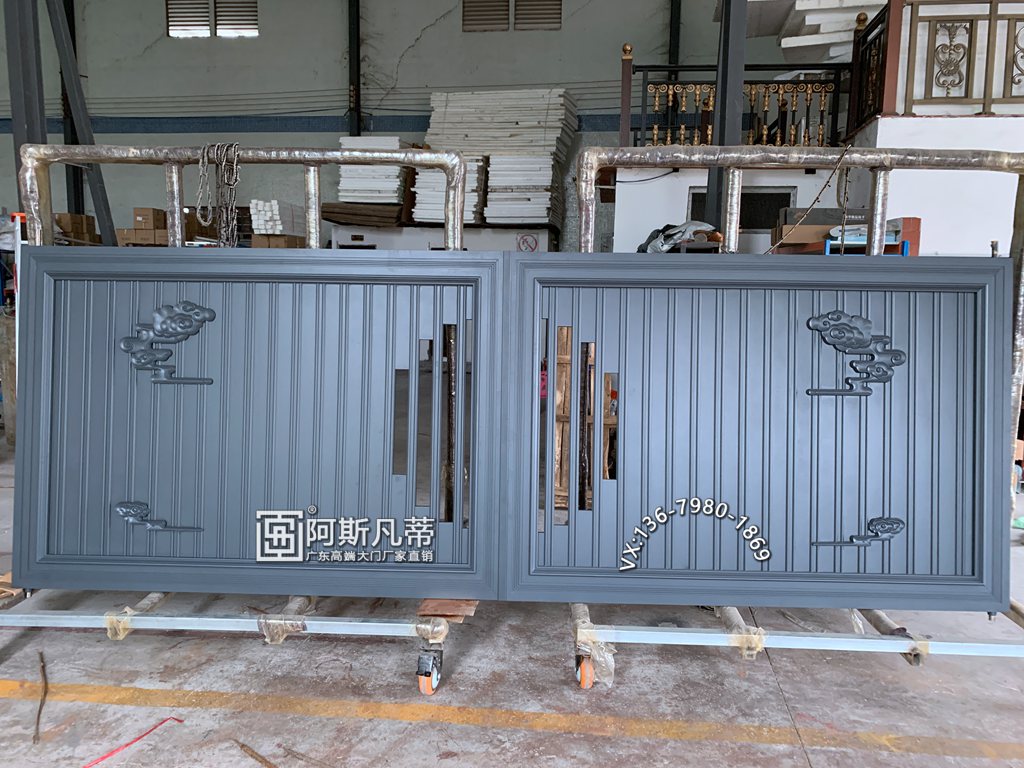 苏州铝艺大门院子大门铝艺楼梯