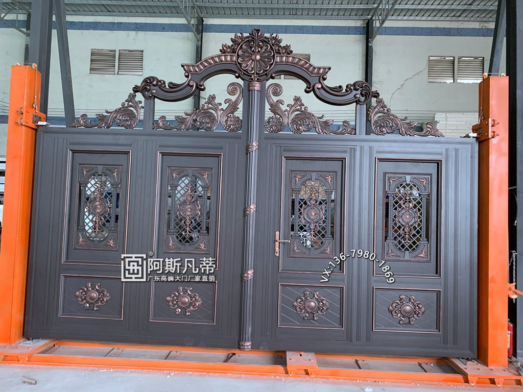 广州庭院别墅大门铝合金大门庭院护栏