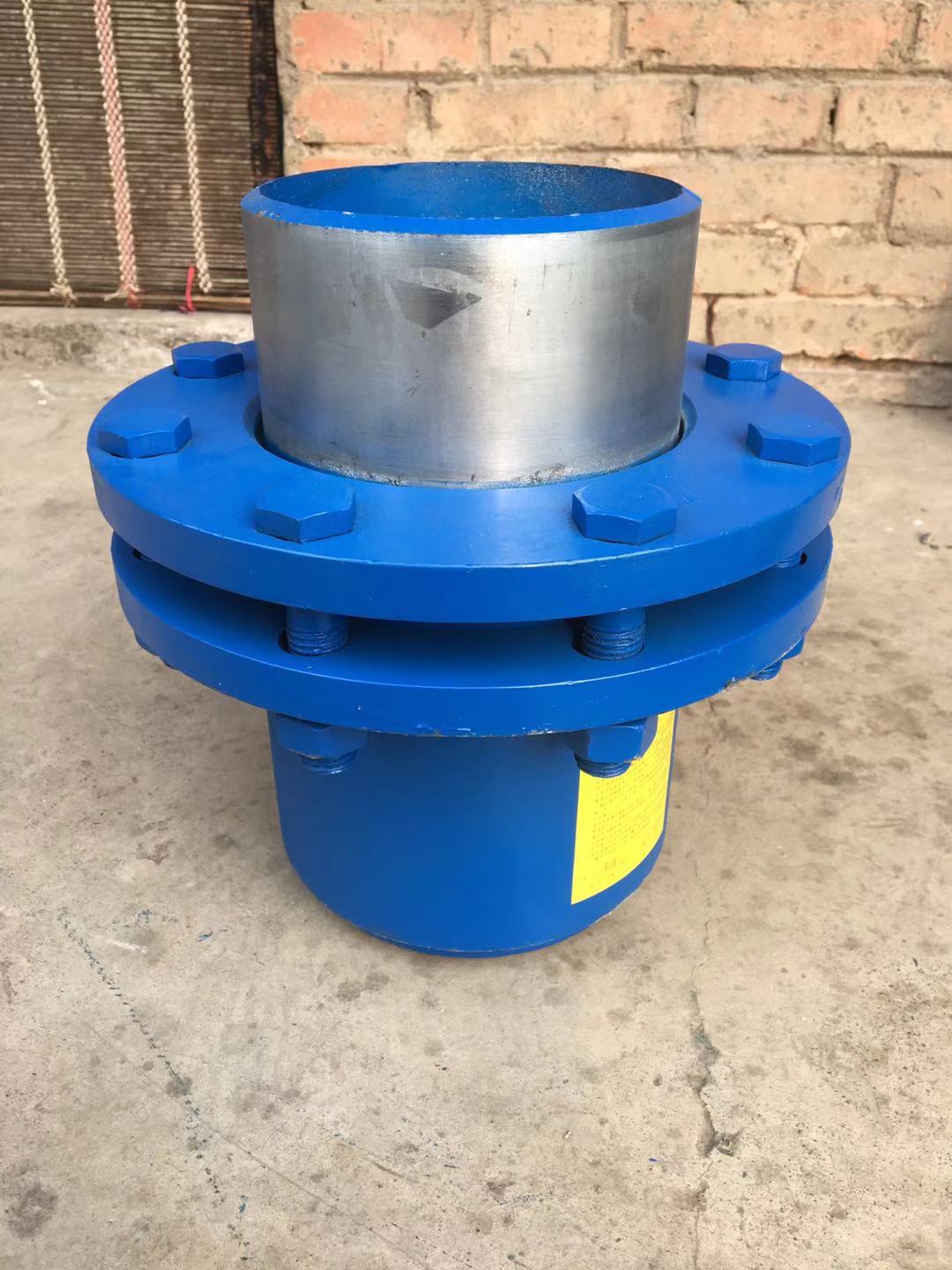 白银电厂用热力套筒补偿器 免维护直埋双流向套筒膨胀节  白银套筒补偿器  白银热力套筒补偿器  白银免维护套筒补偿器