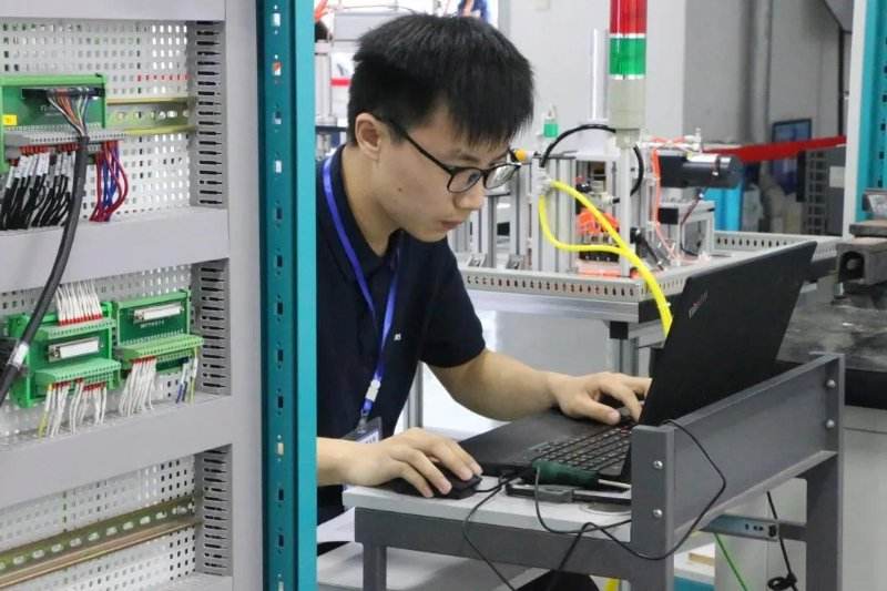 深圳盐田那里办理高级电工人员等级证可靠  考证