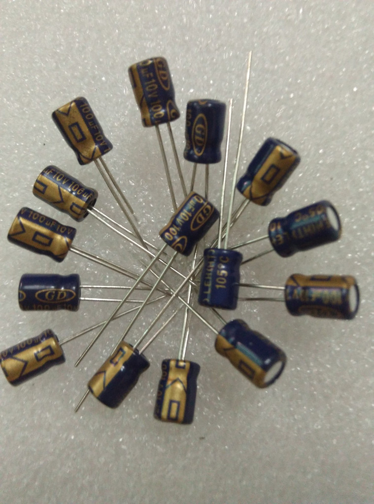 高频低阻超小型铝电解电容插件100uf10尺寸5x7  高频低阻电解电容  低漏电电解电容  导针型铝电解电容