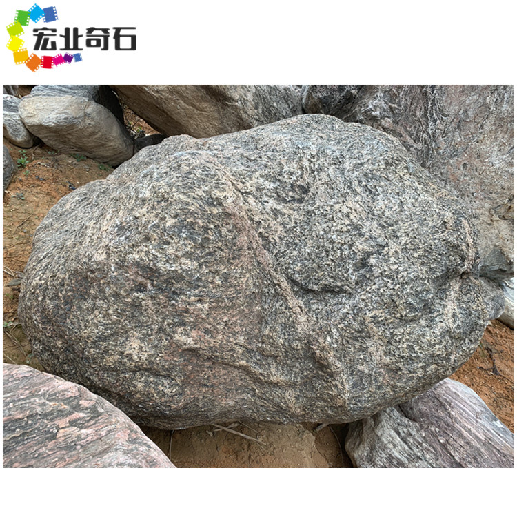 泰山石的应用—新中式园林庭院  泰山石多少元一吨