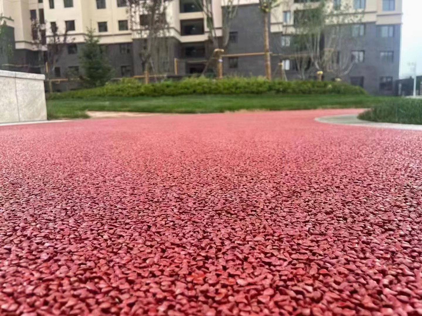 北海小区透水混凝土道路装铺价格  透水地坪  压花地坪