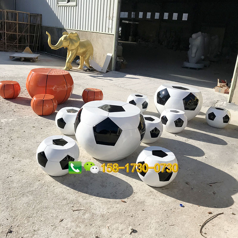 现货玻璃钢足球篮球休闲椅公园广场美陈组椅子定制  现货足球篮球座椅  玻璃钢组合休闲椅  创意家具定制