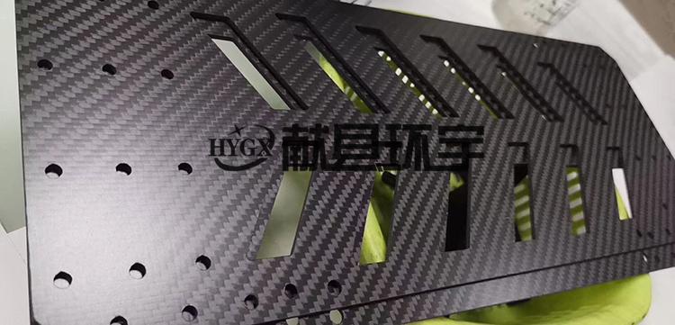 3k碳纤维板 CNC加工定制碳板  精度高   非标定制  碳纤维制品