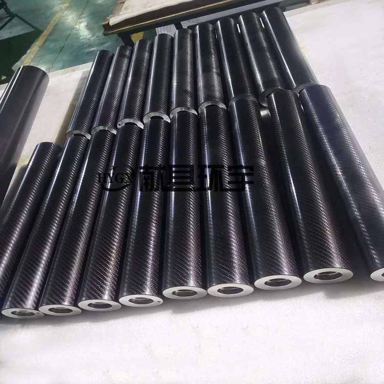 碳纤维辊轴 碳纤维传动轴 超长高精度碳纤维管  碳纤维制品  碳纤维型材