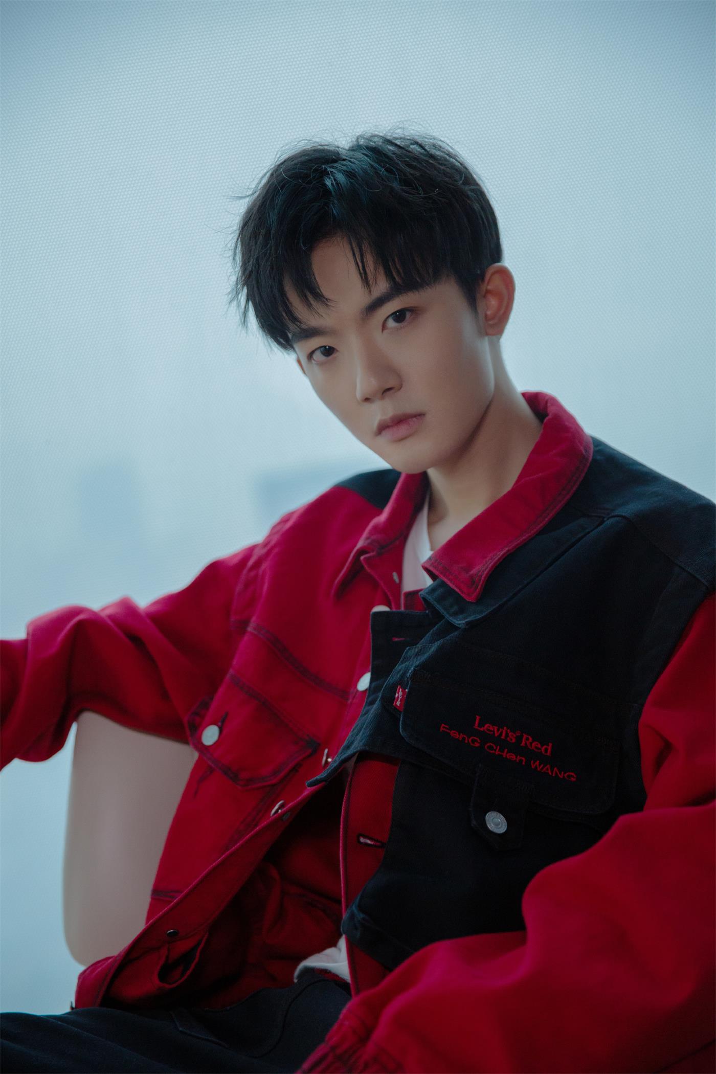 李明德代言商演翻包植入可合作 李明德商务推广  明星代言  明星商演  明星商务