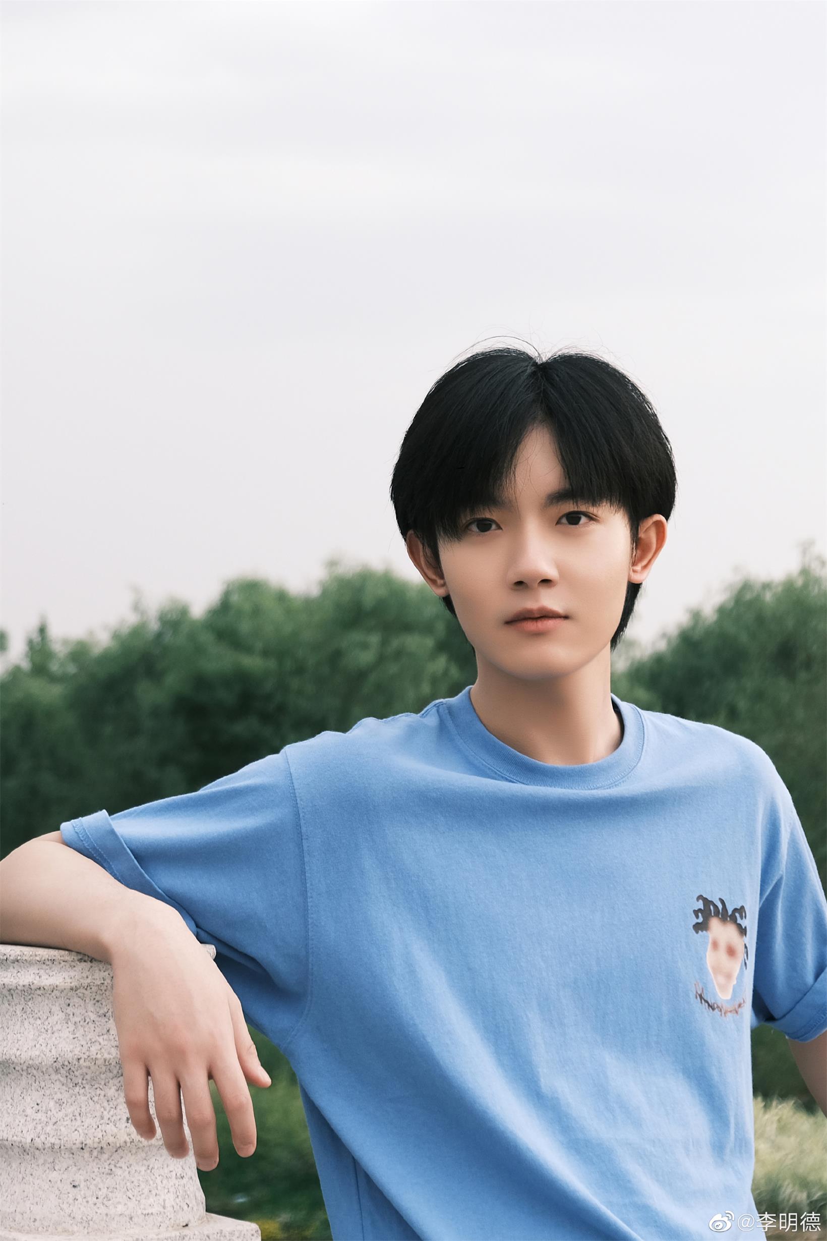 李明德代言商演翻包植入可合作 李明德商务推广  明星代言  明星商演  明星商务