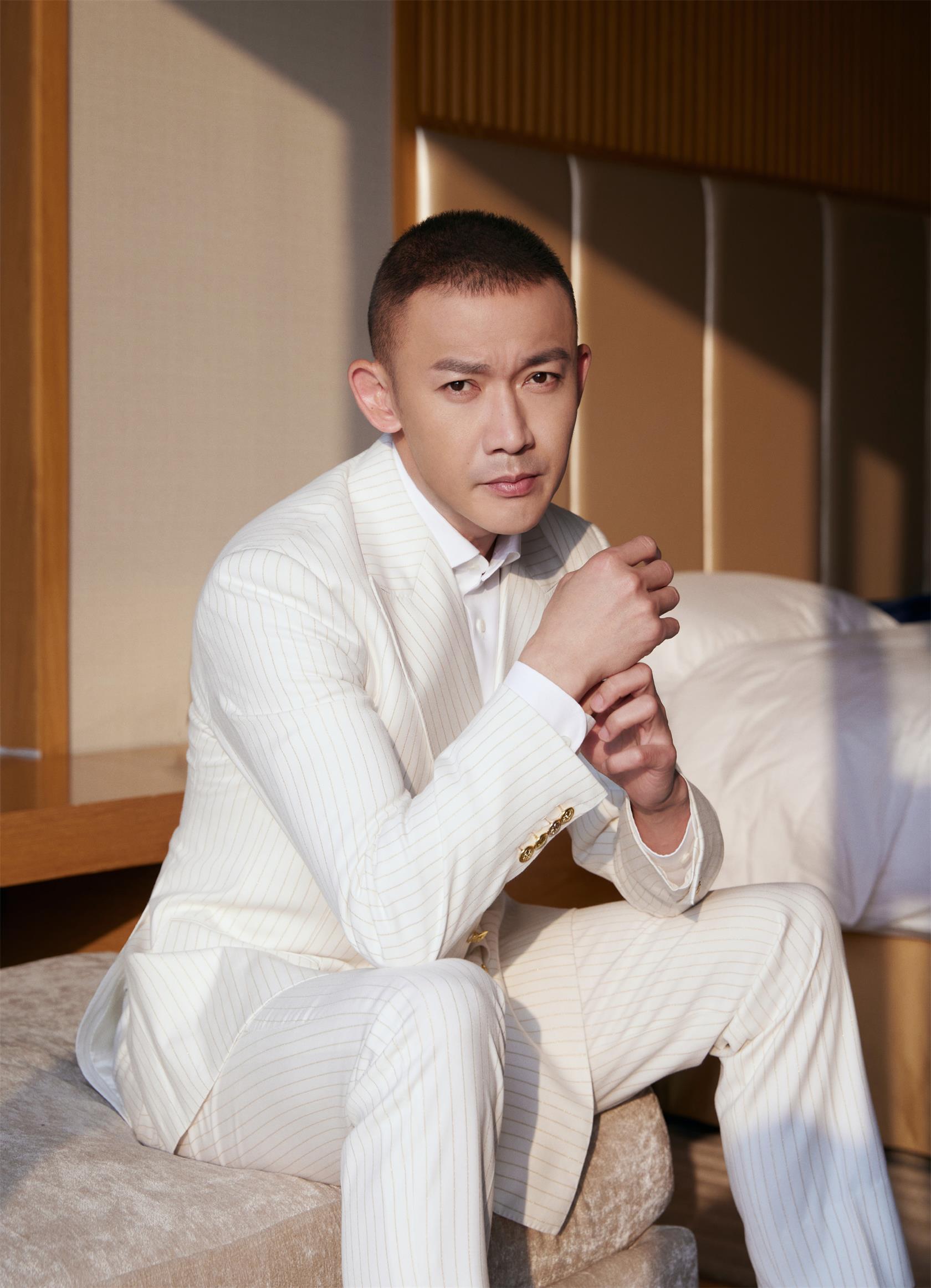 聂远翻包植入商演代言均可合作 聂远商务推广  明星翻包  明星代言  明星商务