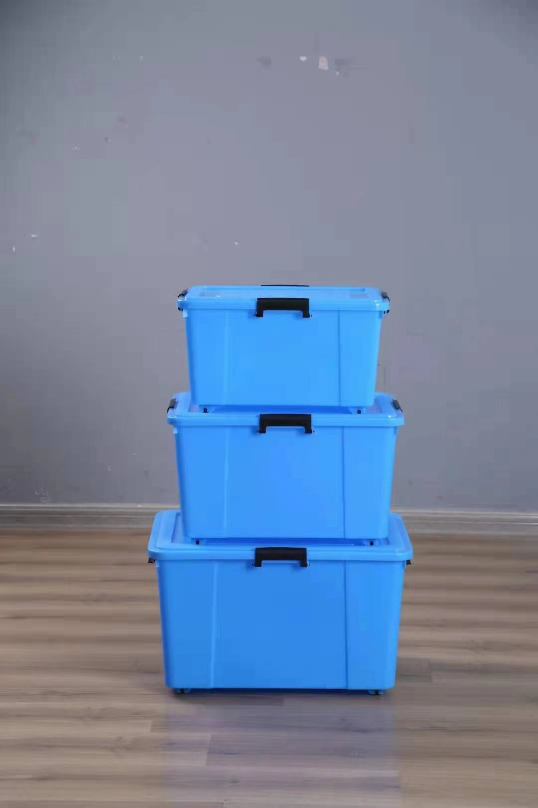 丹东塑料收纳整理箱透明 衣服收纳箱子玩具零食收纳箱