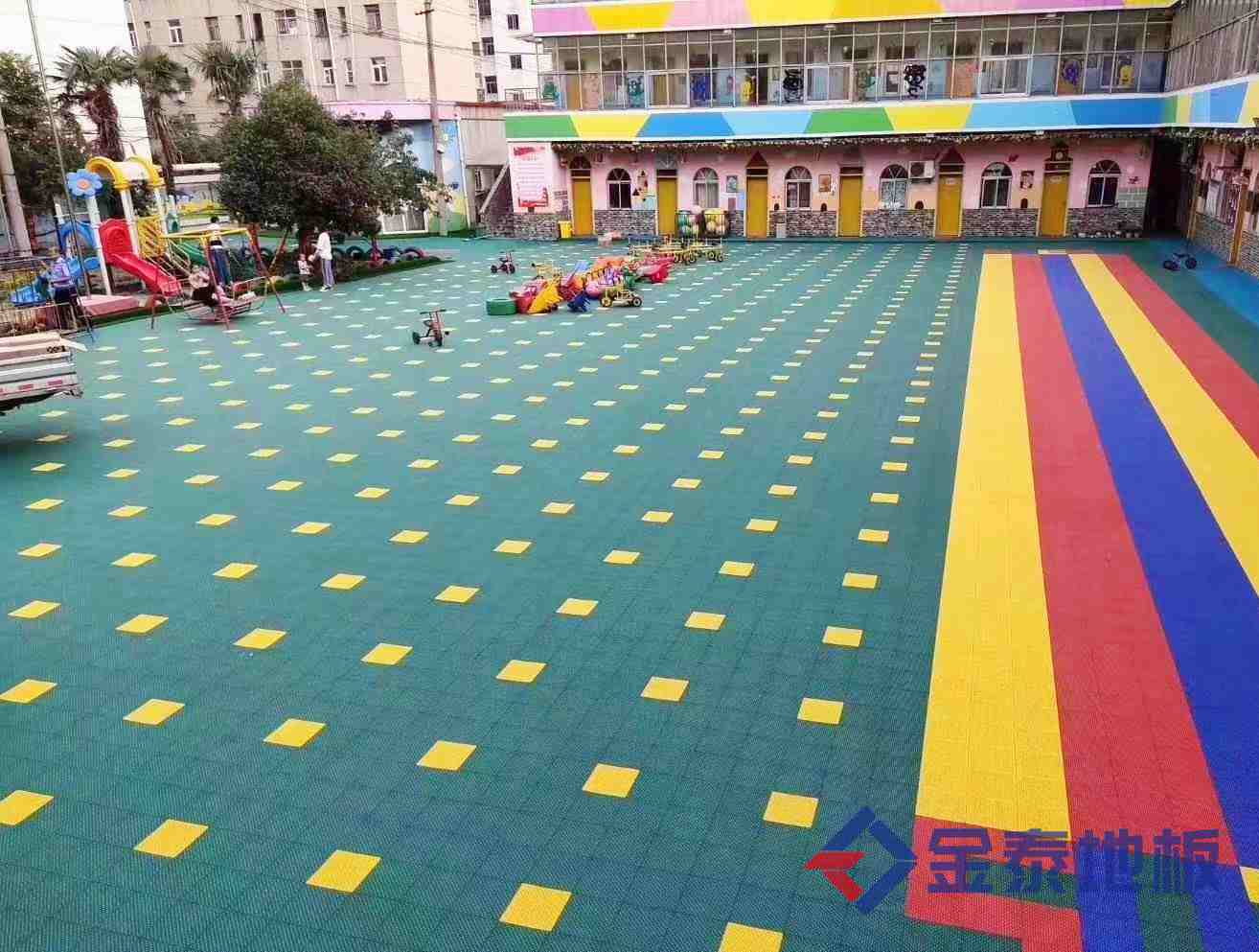 供应北京幼儿园室外悬浮地板  幼儿园悬浮地板  幼儿园室外地板