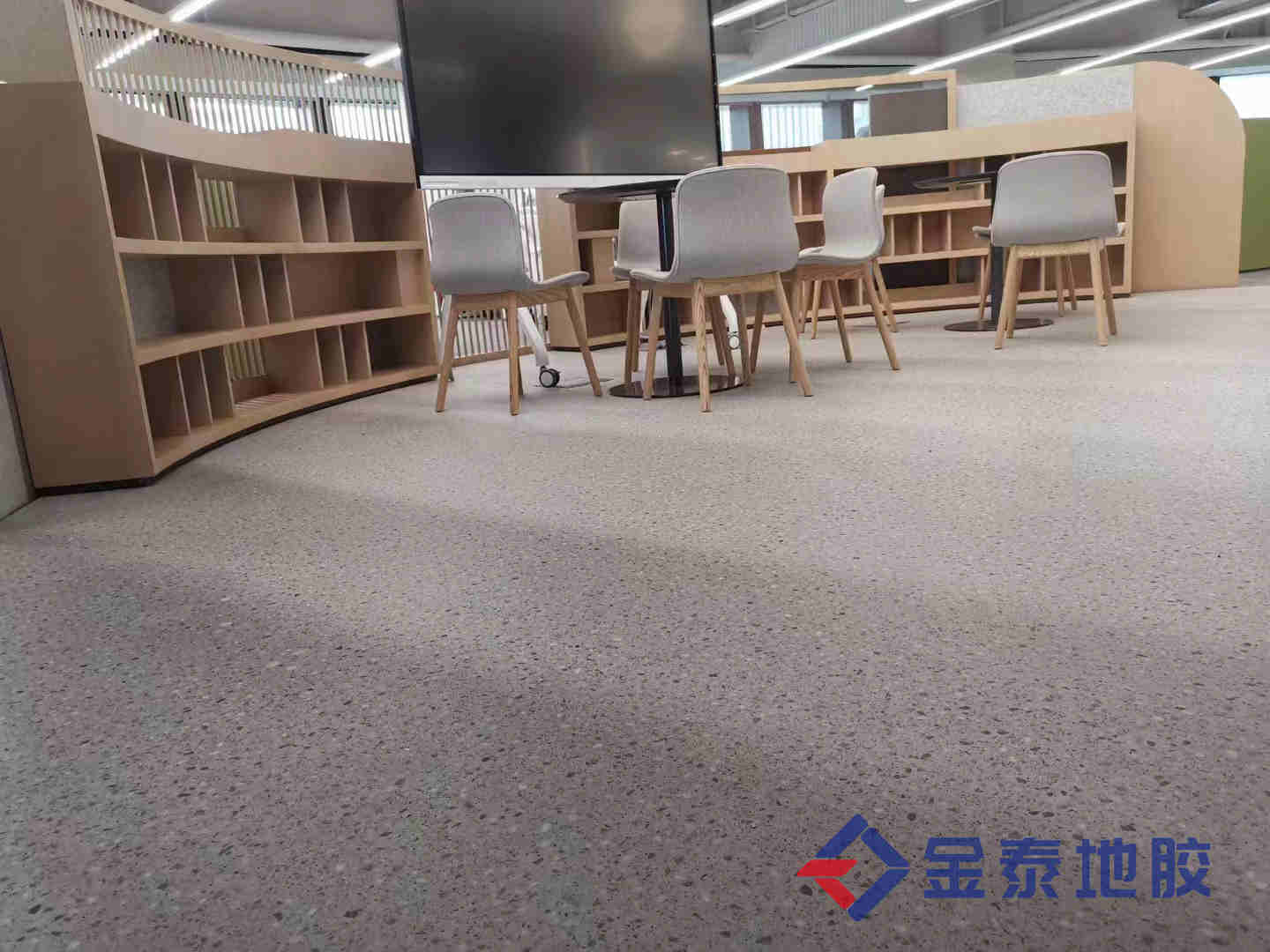 供应北京图书馆环保地胶 耐磨 静音  图书馆地板  图书馆PVC地板
