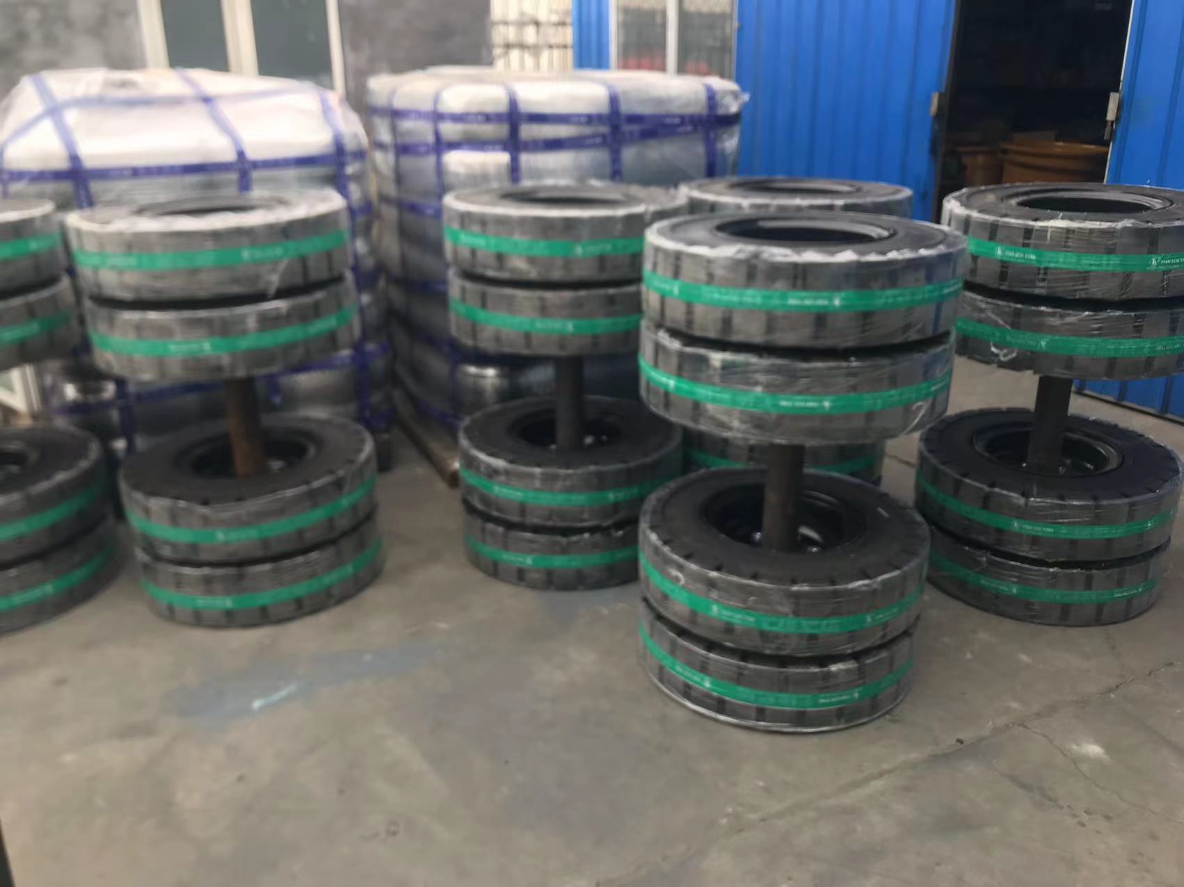 隧道台车双轮实心胎800x200转运车双轮实心胎800x20  平板拖车  挂布台车