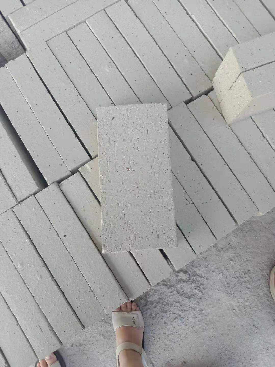 耐酸瓷砖 耐酸瓷板 耐酸耐温砖 异型砖 端砌砖
