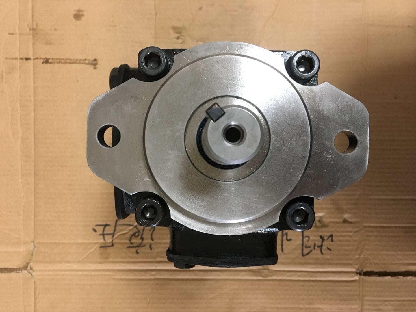 T7BB-B02-B02-1L02-C100丹尼逊进口原装质量可靠  叶片泵  叶片泵销售  叶片泵厂家