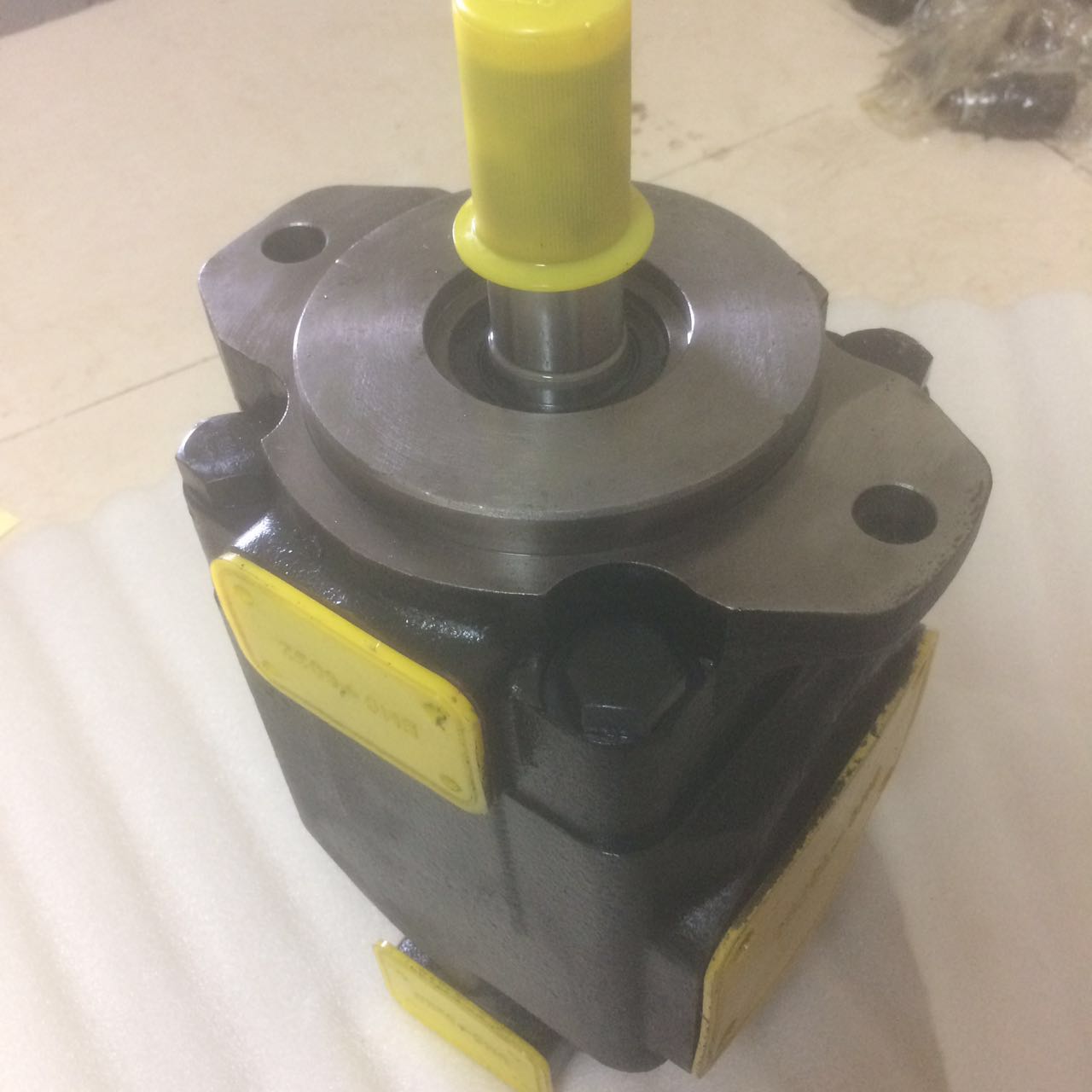 T7BB-B04-B15-1L02-C500丹尼逊进口原装质量可靠  叶片泵  叶片泵销售  叶片泵厂家