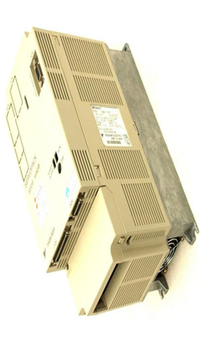 三菱 	变频器	FR-E520S-0.4K-CH  模块  PLC
