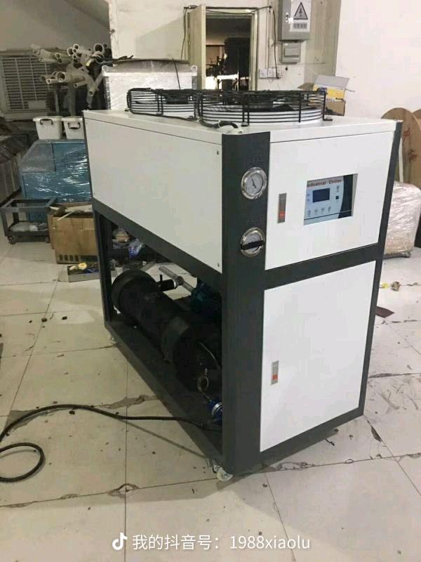 深圳工业冷水机 10HP水冷式冷水机出售  深圳冷水机厂家