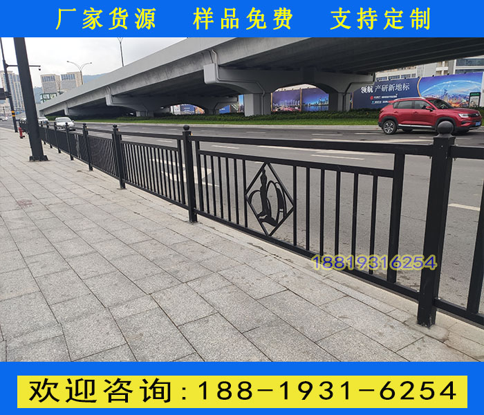 广州海珠人行道栏杆厂家 小蛮腰图案护栏价格  市政锌钢护栏厂家