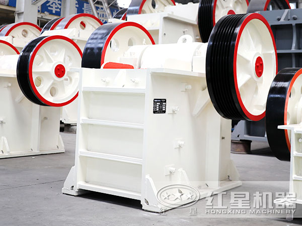煤块破碎用什么设备好？多少钱一台？YL31  破碎机