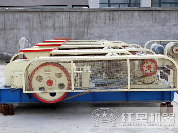 破碎硅铁用什么设备好？工作原理及型号  破碎机