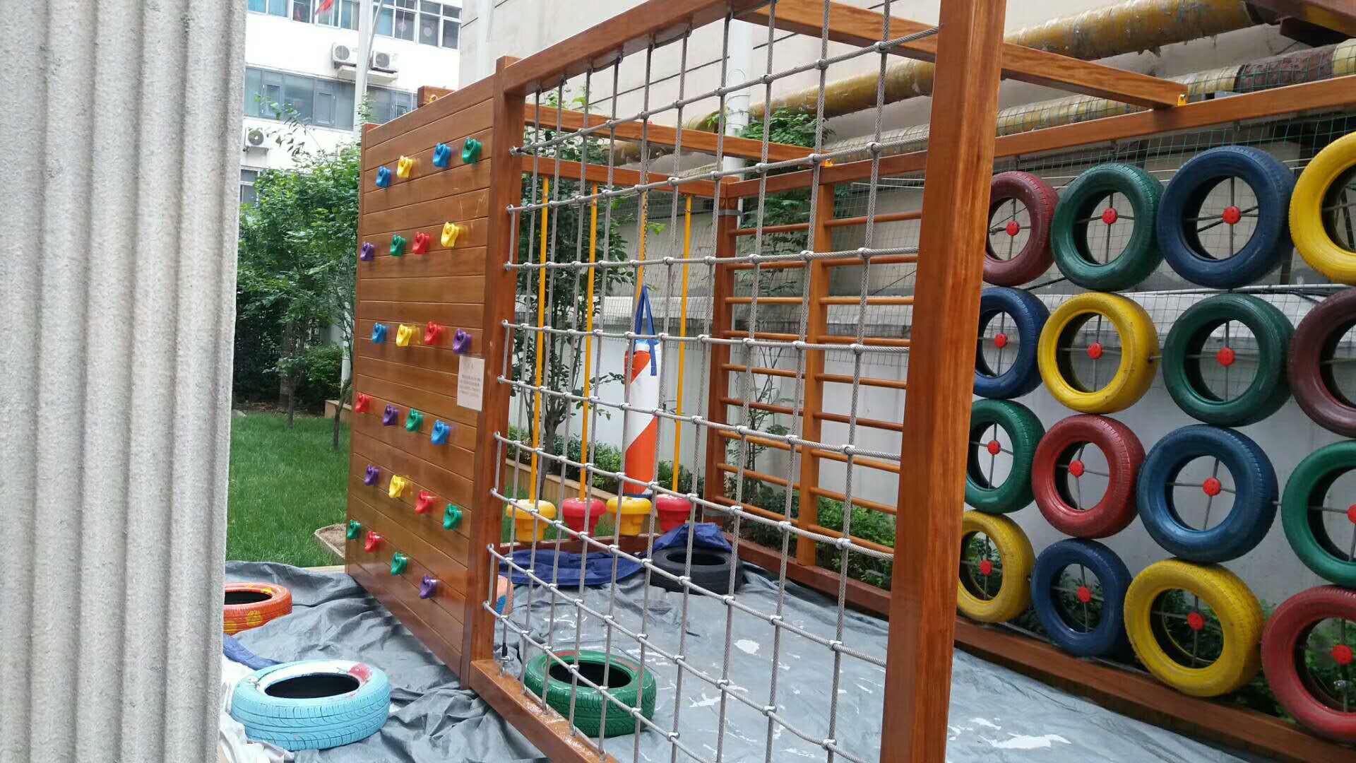 河北赞皇玩具厂制做儿童木质攀爬  墙壁攀爬  幼儿园玩具厂
