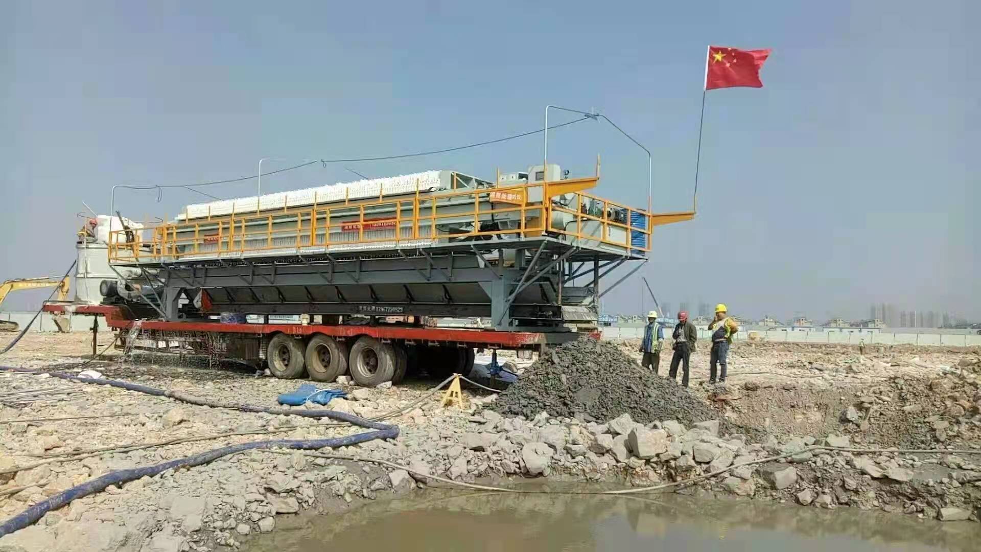 车载式移动压滤机  自动拉板压滤机  自动拉板隔膜压滤机  手动千斤顶压滤机