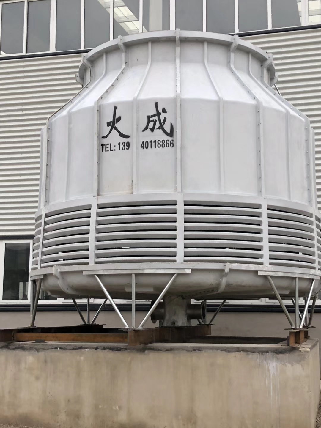 圆形逆流玻璃钢冷却塔厂家现货节水节能  晾水塔