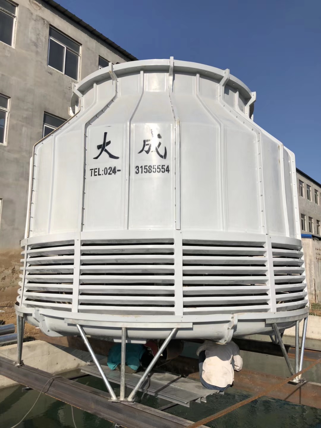 方形逆流晾水塔低噪声低能耗中央空调降温  方形冷却塔  玻璃冷却塔厂家  冷却塔维修