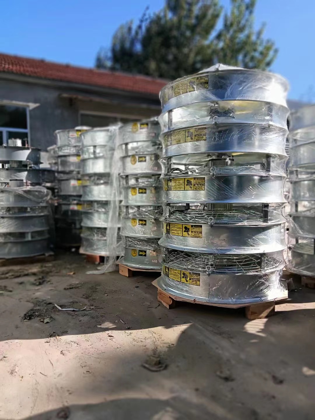 不锈钢闭式冷却塔中频电炉注塑机液压油冷却降温设备  全封闭冷却塔  密闭式冷却塔厂家