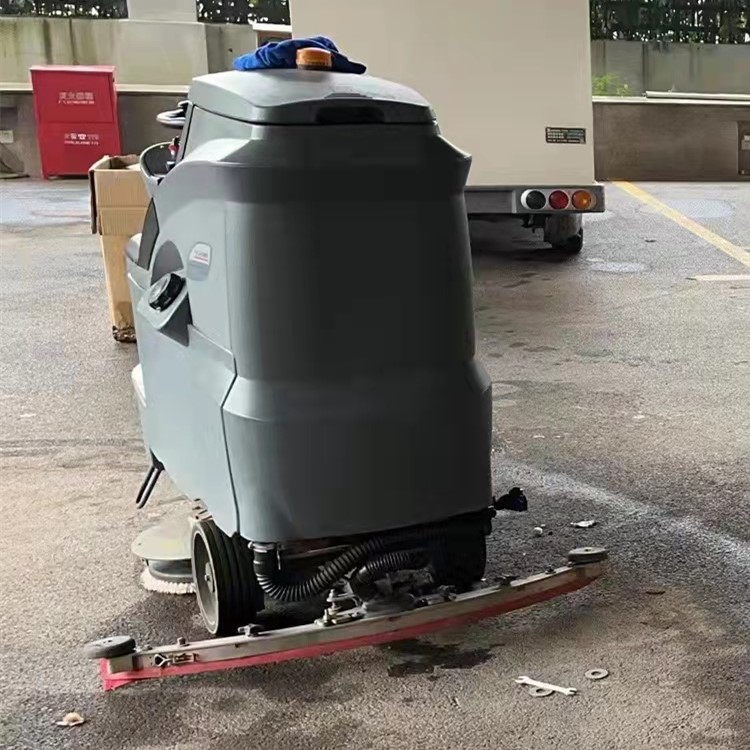 洗地车驾驶式洗地机 大型超市洗地设备 低噪音
