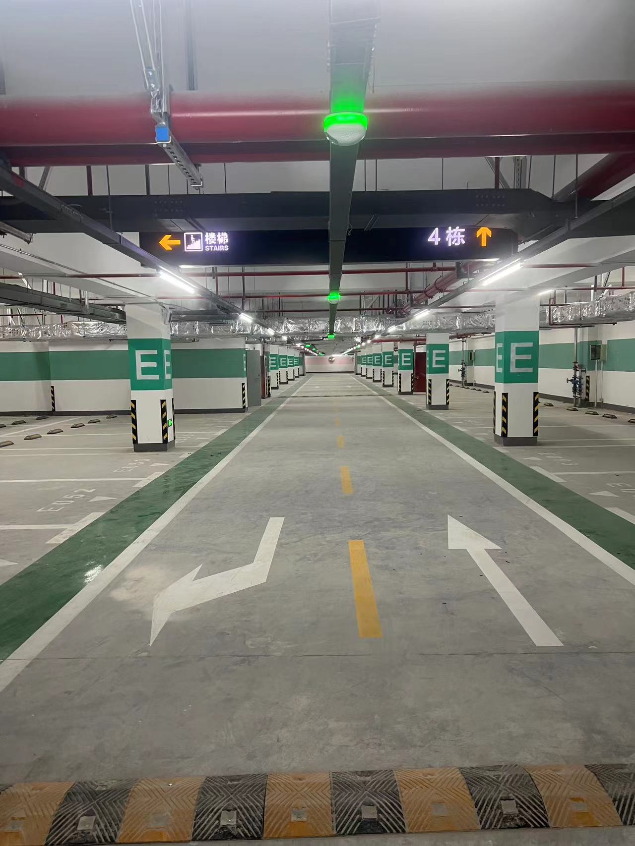 南京道路划线-达尊停车场设施-交通标线  南京达尊交通  南京停车场划线  南京交通标线