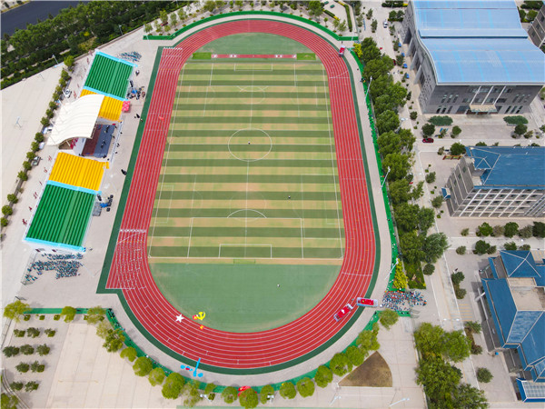 塑胶跑道出现损坏有哪些修补方法  杰锐