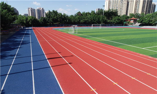 塑胶跑道水泥基础施工有哪些要求  杰锐