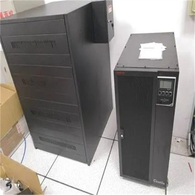 山特UPS电源C1K 1KVA/800W  智能稳压  断电保护  零秒转换