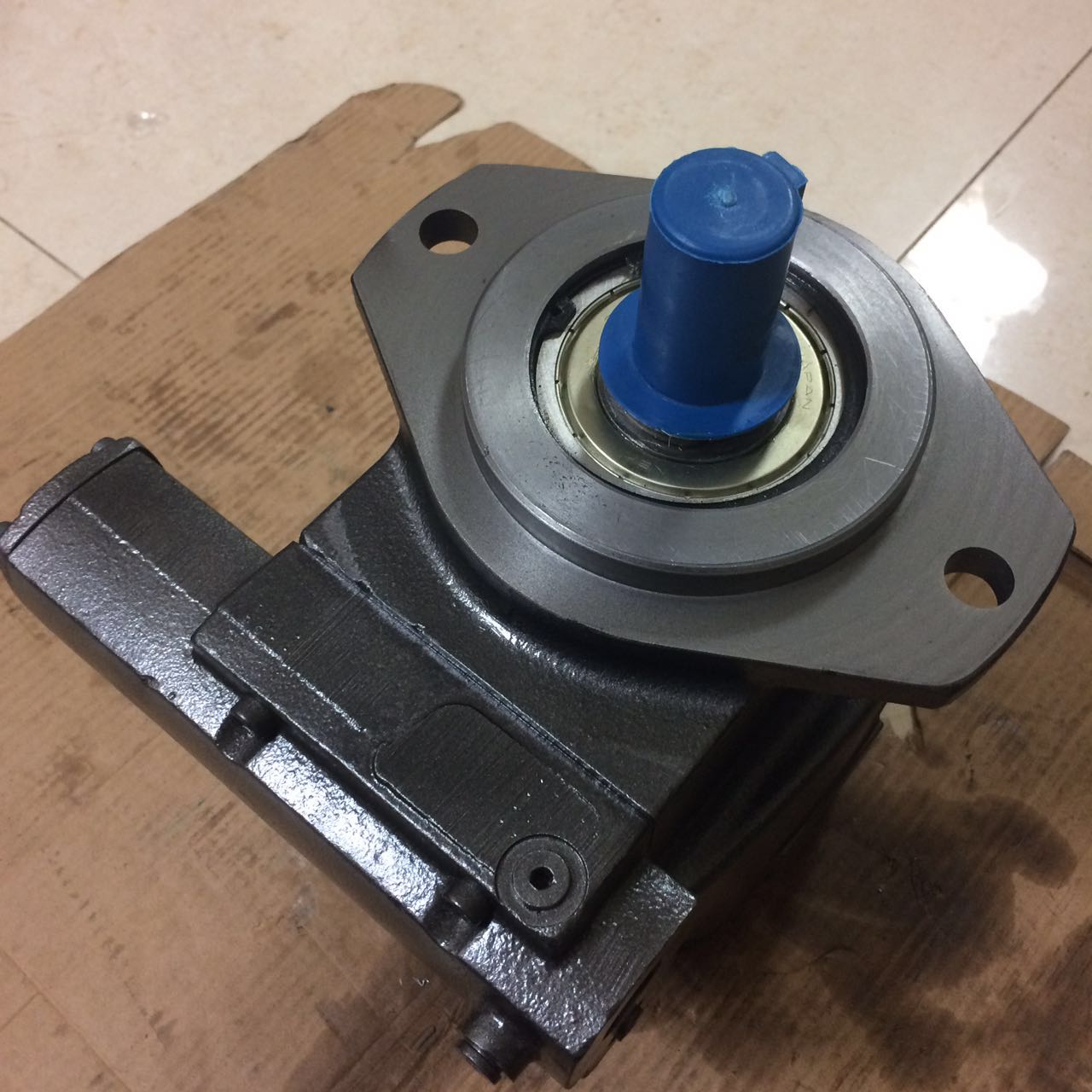 威格士液压阀说明KBXCG-6-W250-Z-M1-3-A-PE7-H1-10  液压泵  液压马达