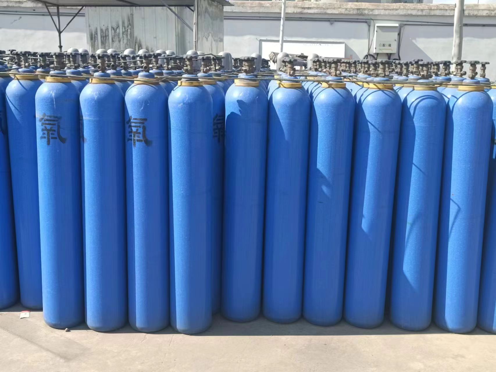 济宁协力供应高纯氧气 高纯氧化肥增产 负离子高纯氧  高纯气体  标准气体  工业气体