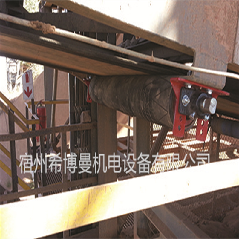 华润电力输煤皮带南非传确辊轮纠偏装置