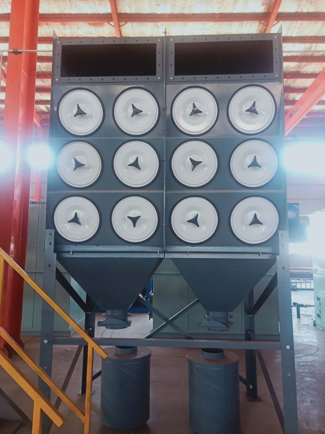 工业环保滤筒布袋除尘器设备厂家  滤筒除尘器厂家  滤筒除尘器价格  滤筒除尘器设备