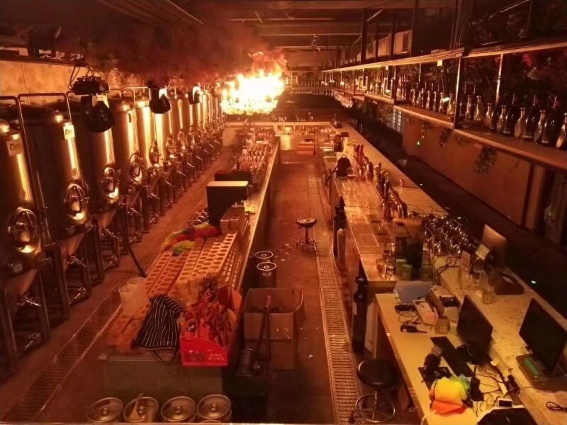 酒吧小型啤酒设备定做厂家1000升啤酒设备  啤酒设备厂家