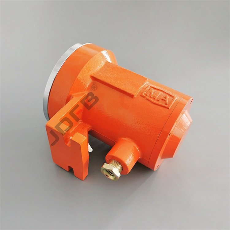 DGE18/36L(A) 巨鼎矿用隔爆型LED机车灯DGE1  18W机车灯  36V矿用照明灯  18W机车照明灯