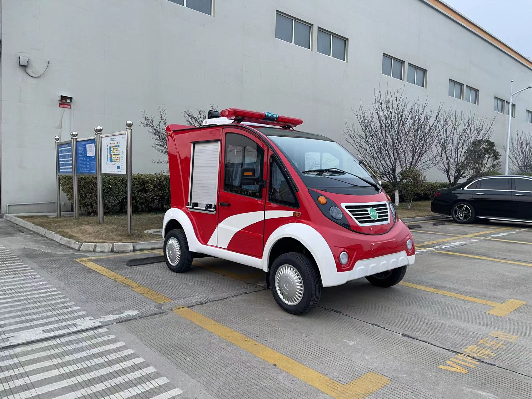 双排4座电动消防车，消防电动车  小型电动消防车  物业电动消防车